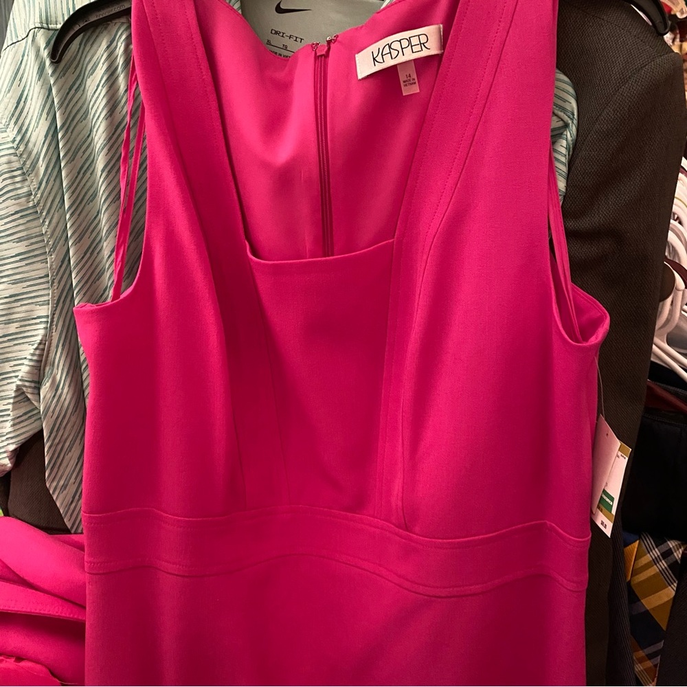 Hot Pink Dress Suit - Picture 7 of 7